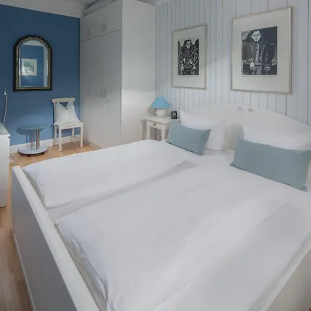 Apartment Friedrichstr 36 Whg 2 *